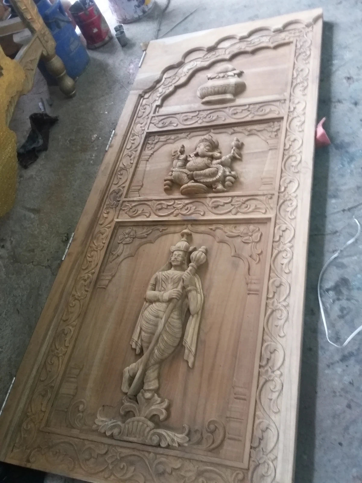 Temple door 029