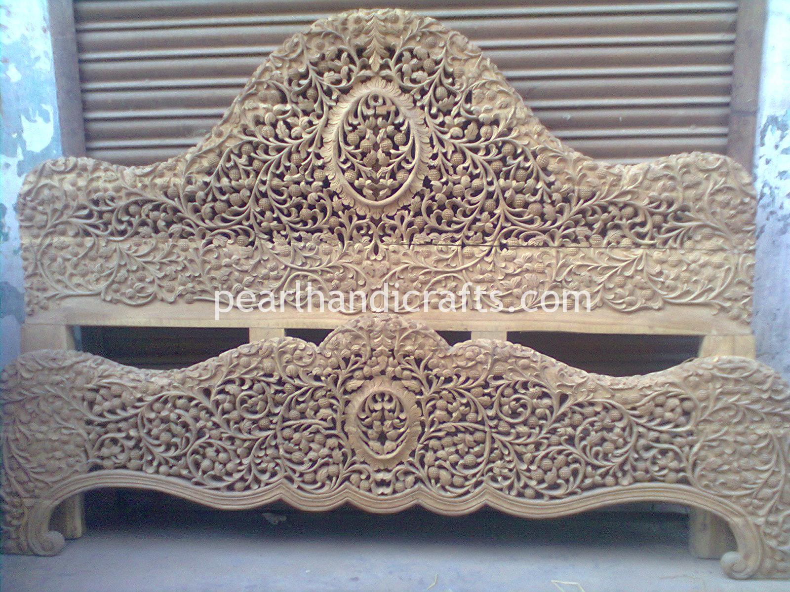 Grapes Bed 037