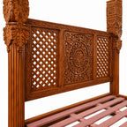 Canopy Bed with solid pillar