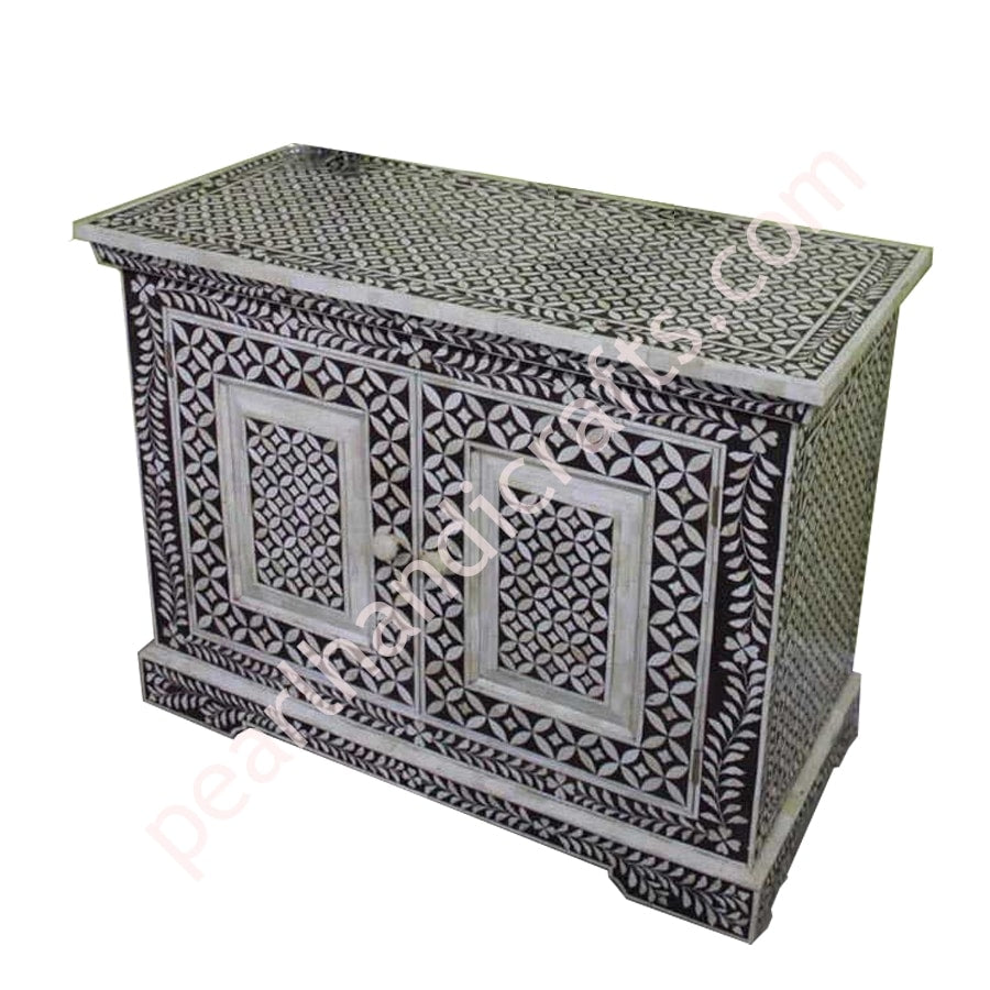 Bone inlay CB020