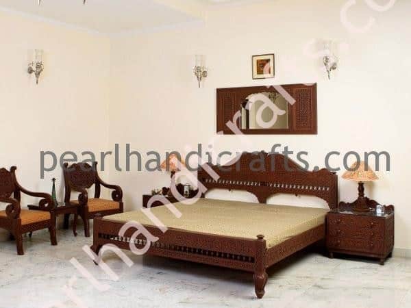 Bed 001