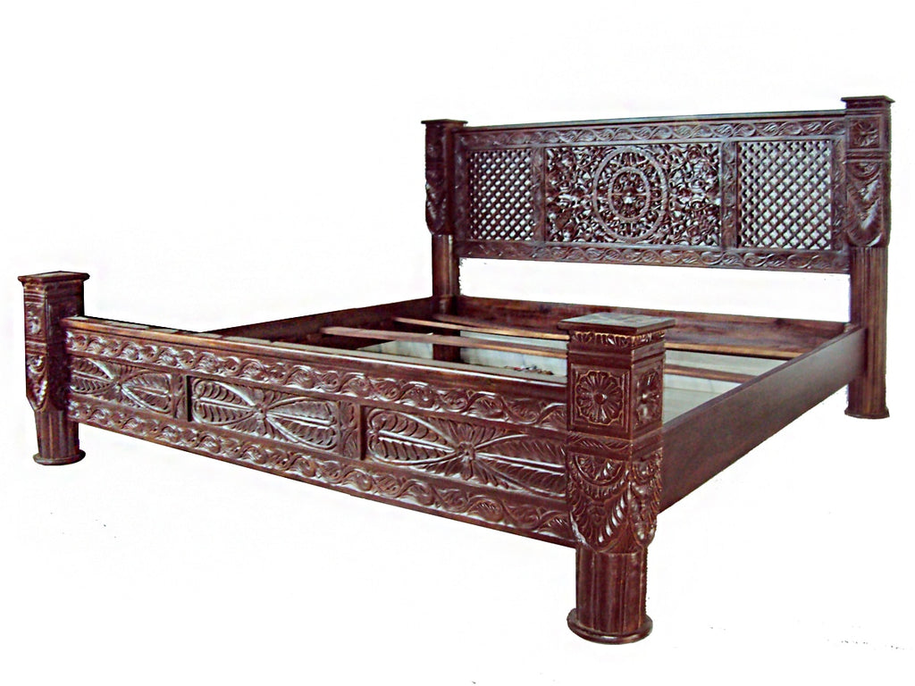 Lotus Solid Pillar Bed