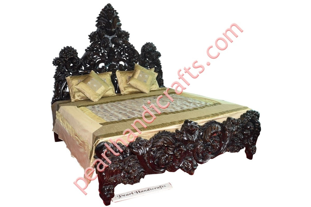 Cobra Teak Bed.