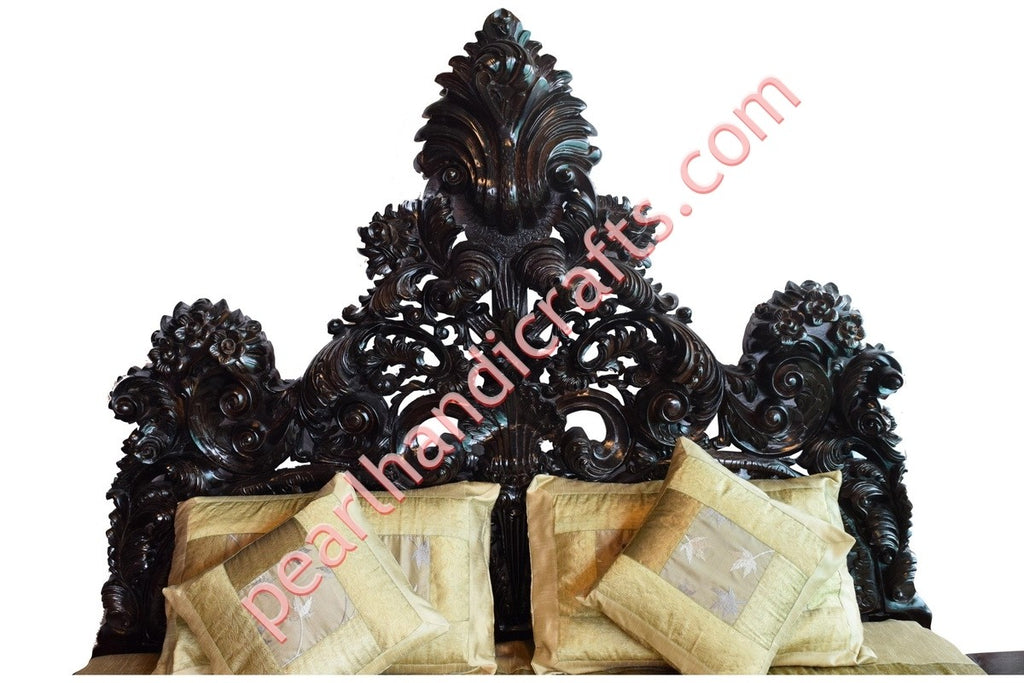 Cobra Teak Bed.