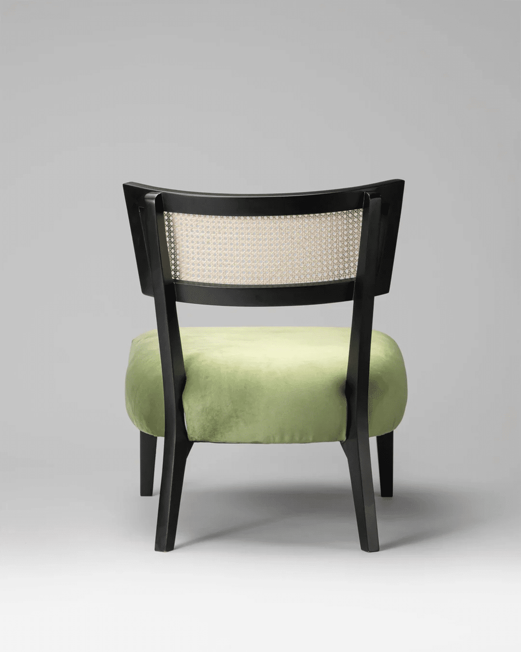 Rikishi giant natural rattan chair