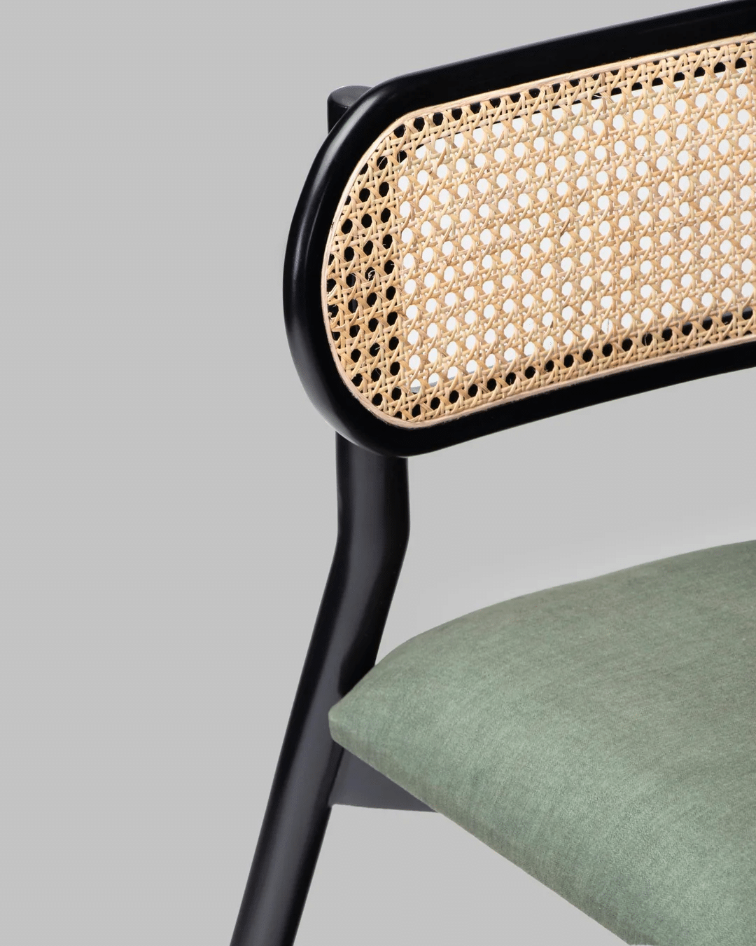Tarzon rattan net dining chair