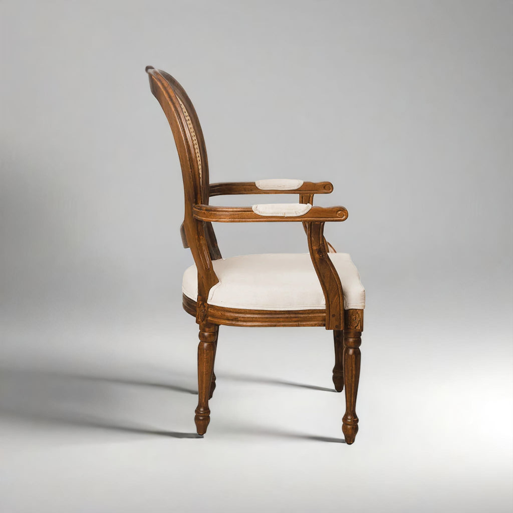 Elegance round rattan chair