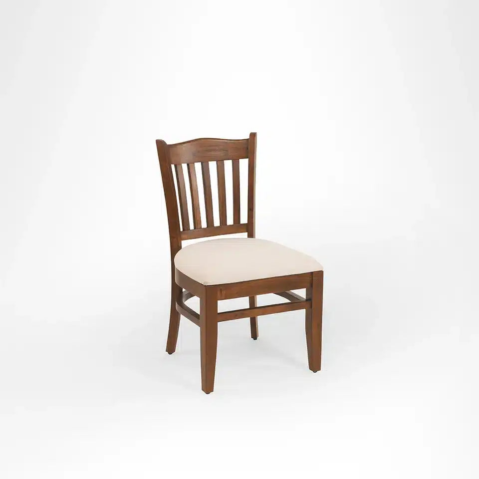 Oval shape Solid wood dining with 4 chairs.
