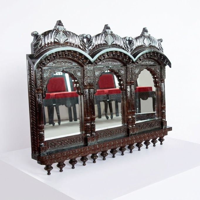 Triple Teak Jarokha
