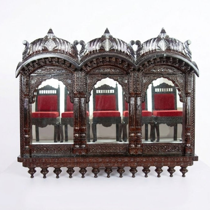 Triple Teak Jarokha