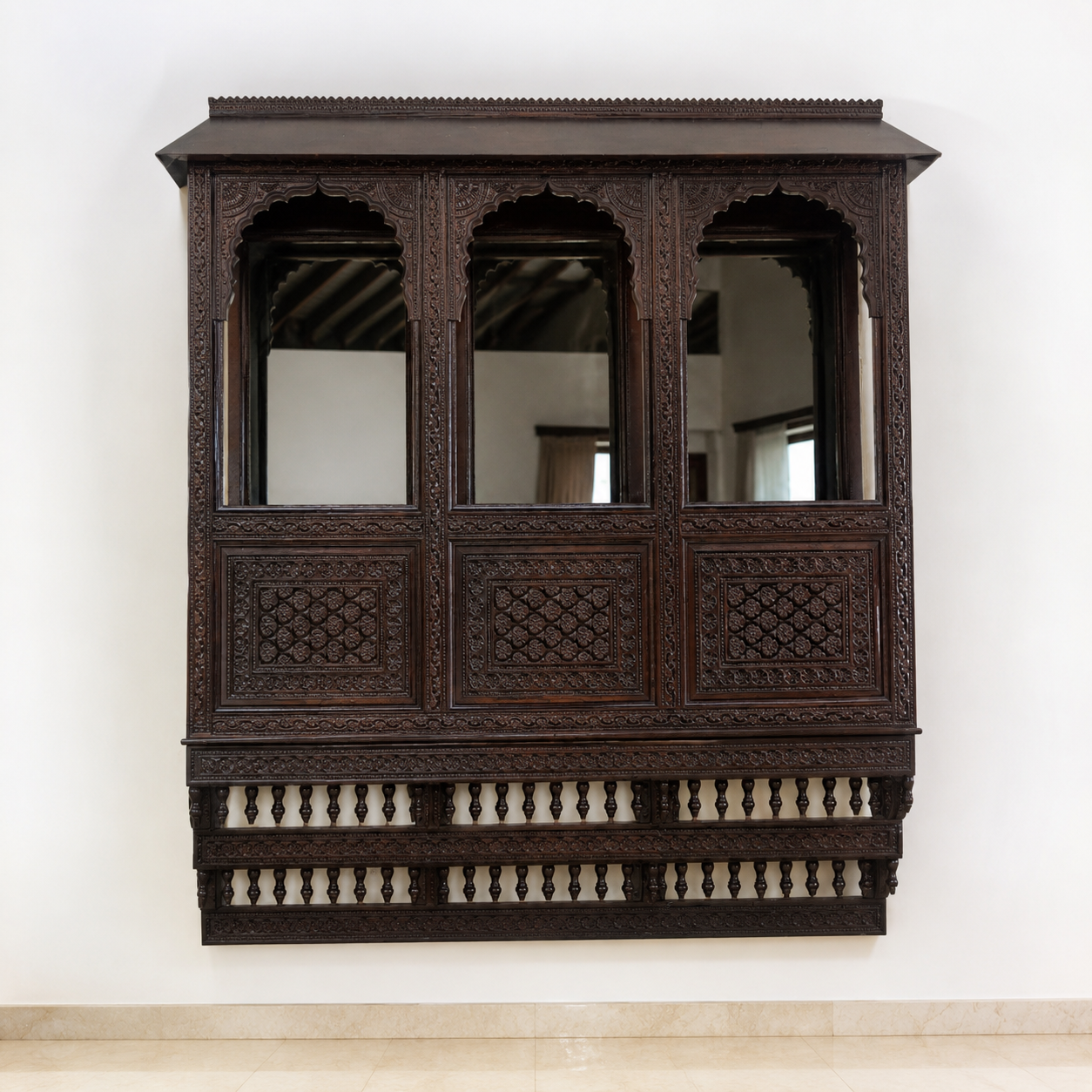 Rajwadi Craved Teak Jarokha