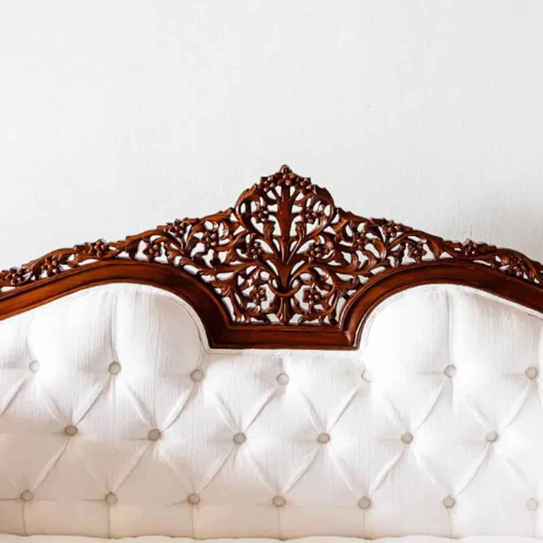Jaali flower teak sofa 010