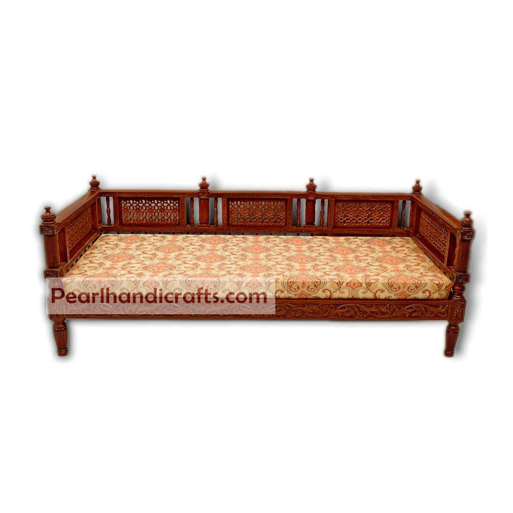 Traditional carved sofa 016