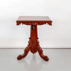LILA- Table