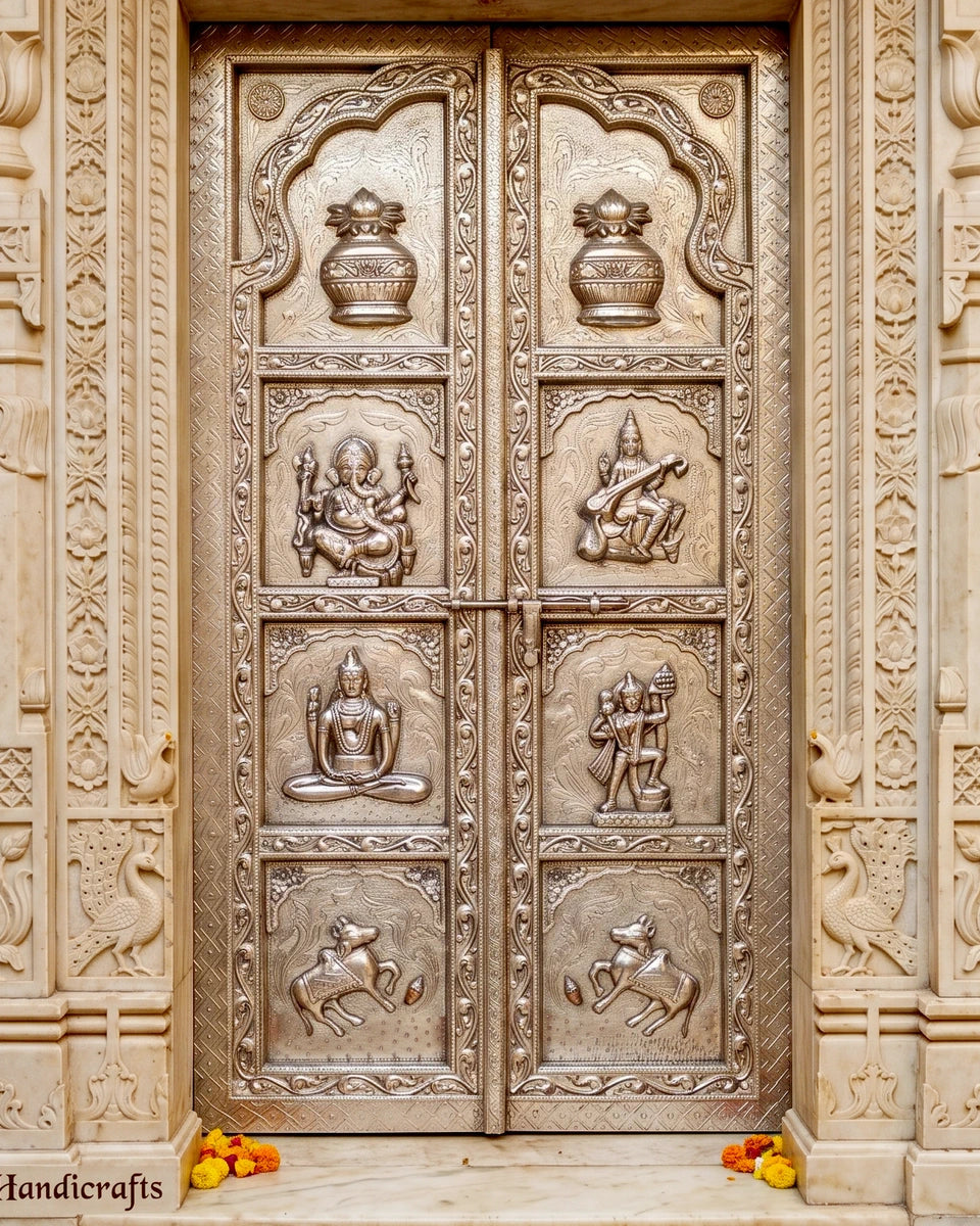 Temple door 025