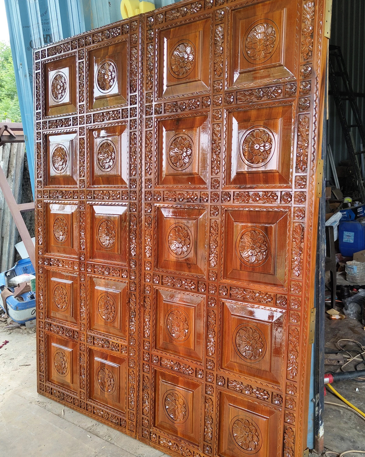 Teak door 051