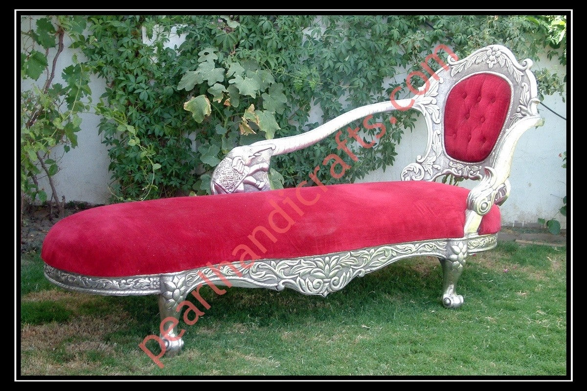 Metal Diwan