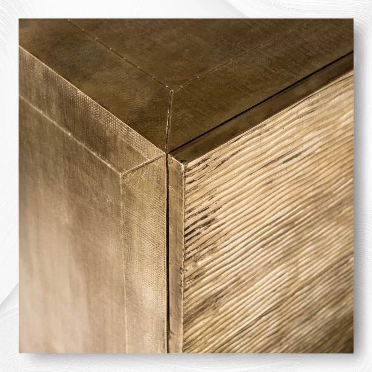 Chest of 4 Drawers with Brass Mounted