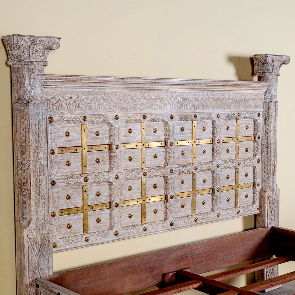 Solid Carved Pillar Ethnic BED 049