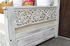 Traditional carved sofa 014