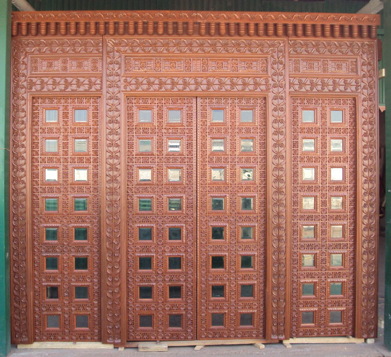 Teak door 020