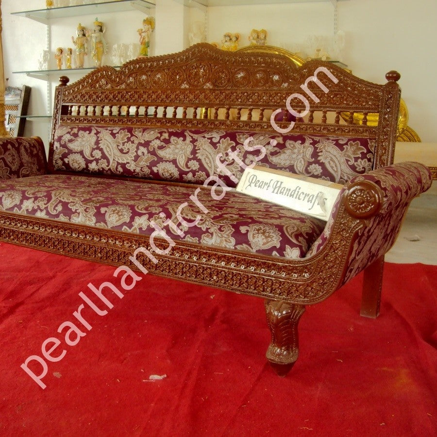 Mewadi Bandkaam Sofa
