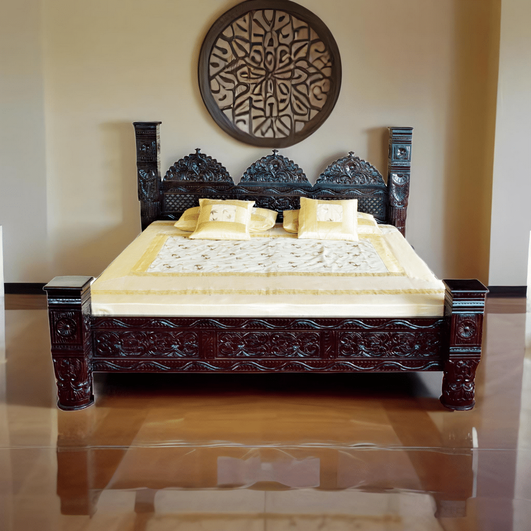 Traditional 3 Mehrab pillar BED 045