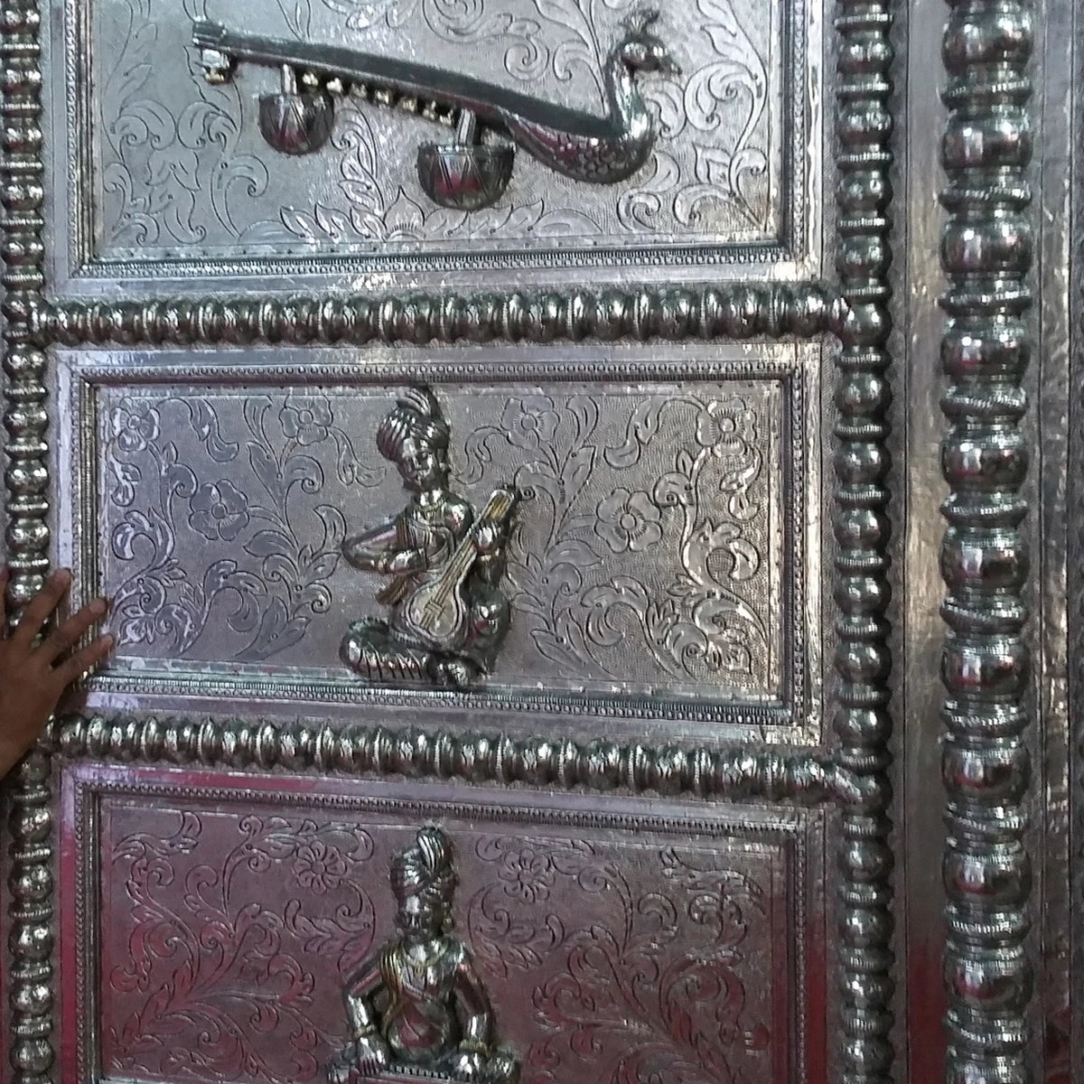 Temple Doors | Carved Teak Doors | Wooden Temple Doors | Metal Doors